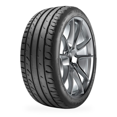 Pneu TAURUS Ultra High Performance 215/55 R 17 94V